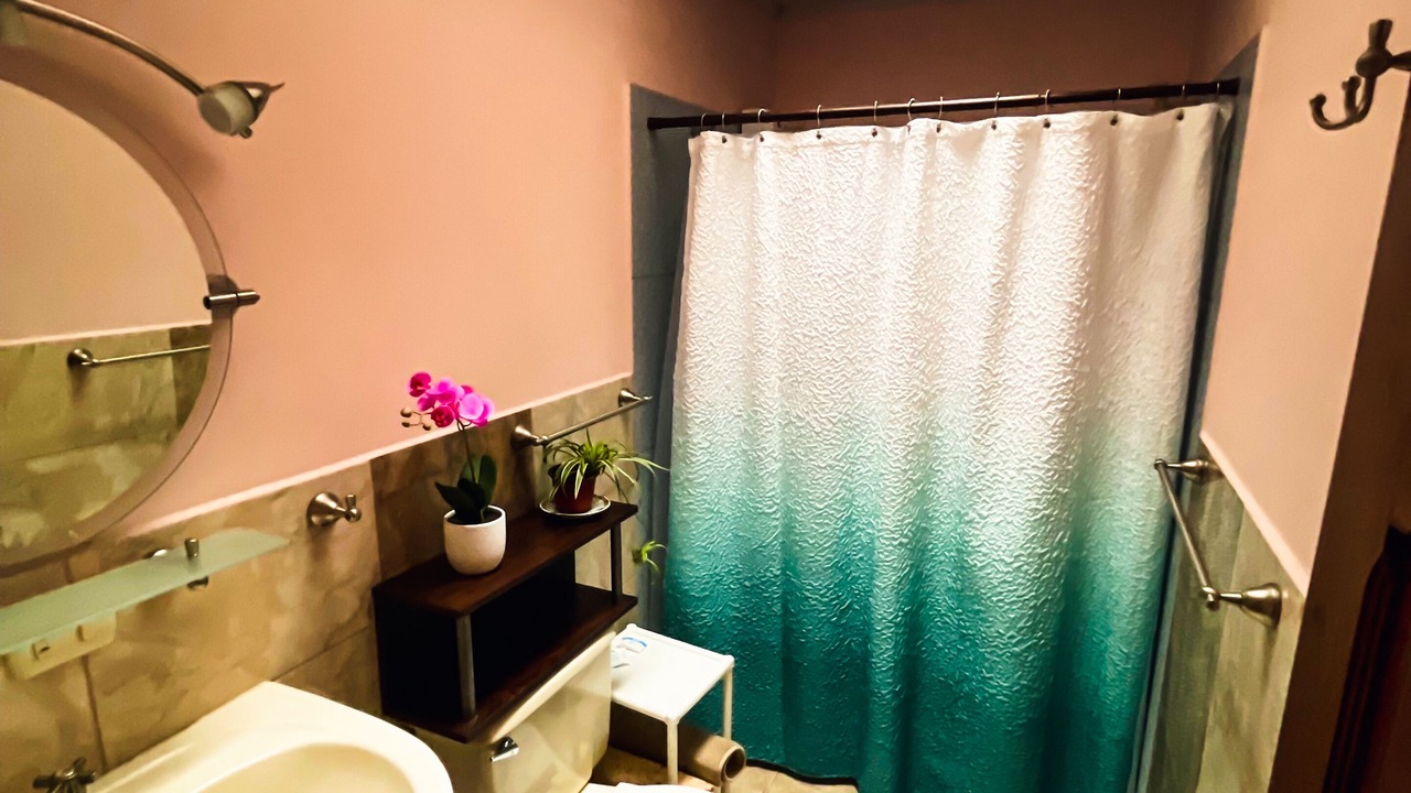 Photo of Bathroom in Heredia