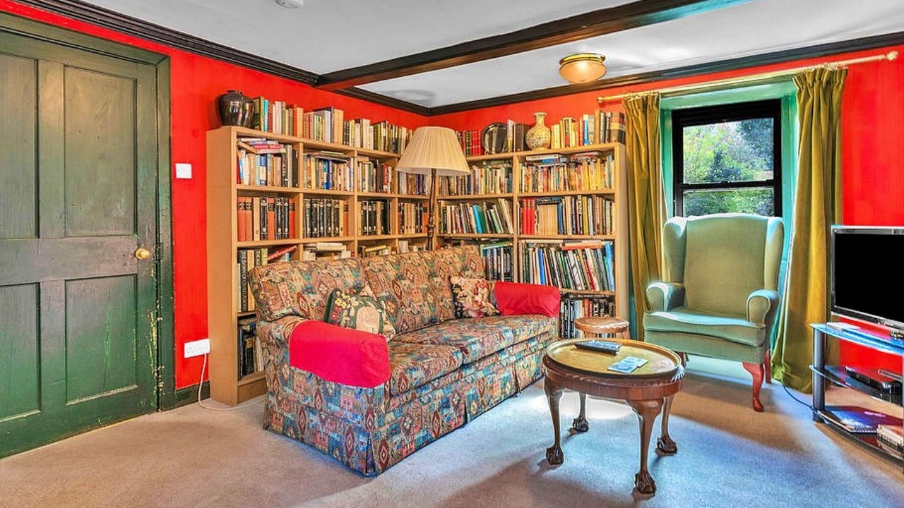 Photo of Livingroom in East Linton