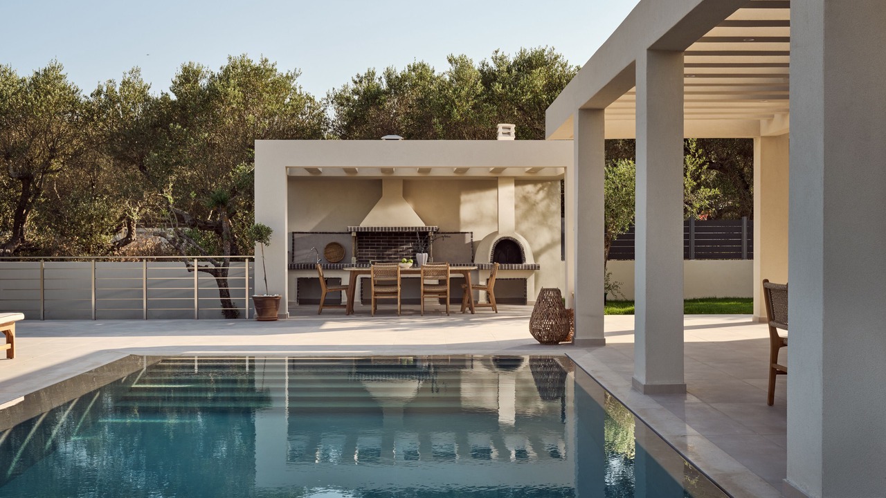 Photo of Outdoor in Neromilos