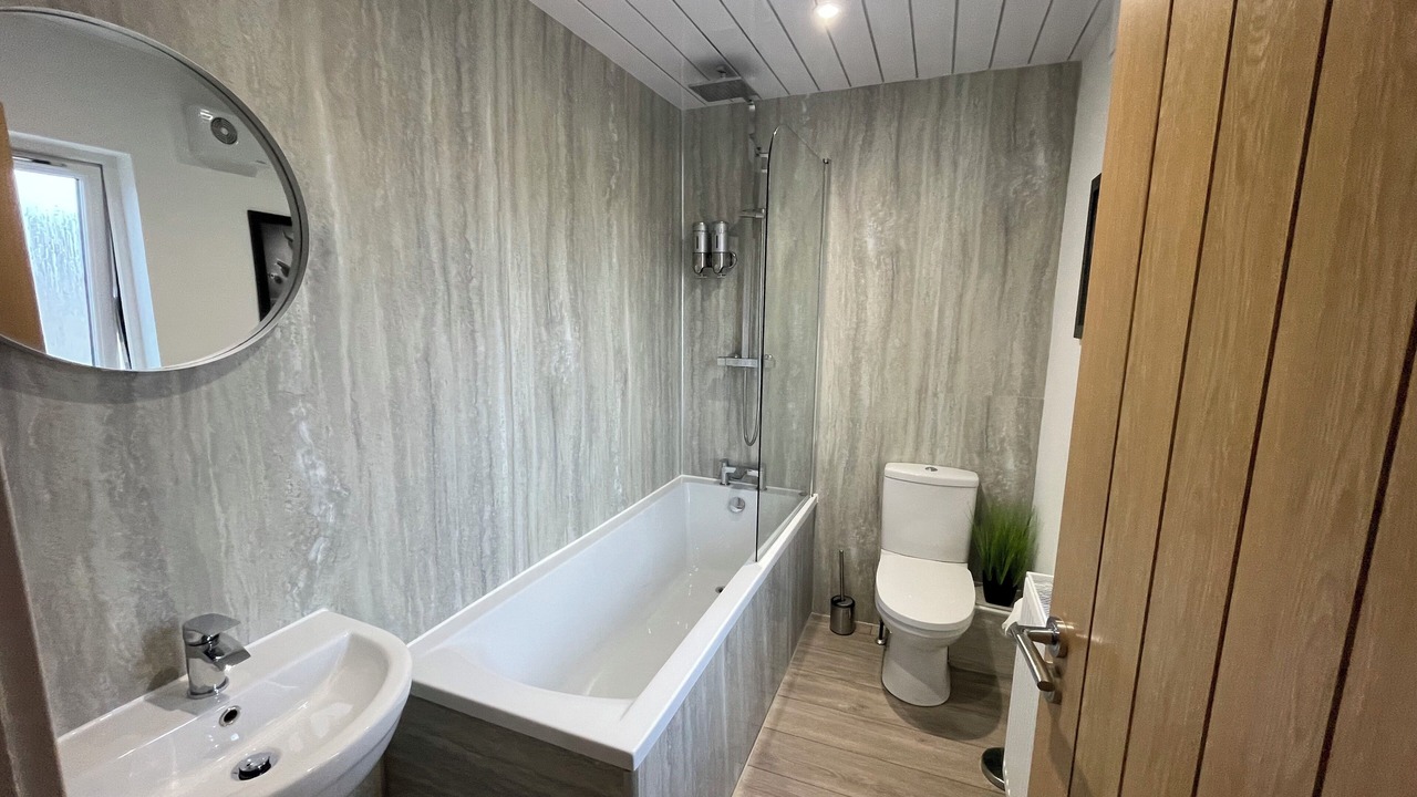 Photo of Bathroom in Wick