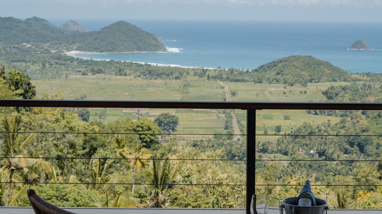 Photo of Patio Balcony in Selong Belanak