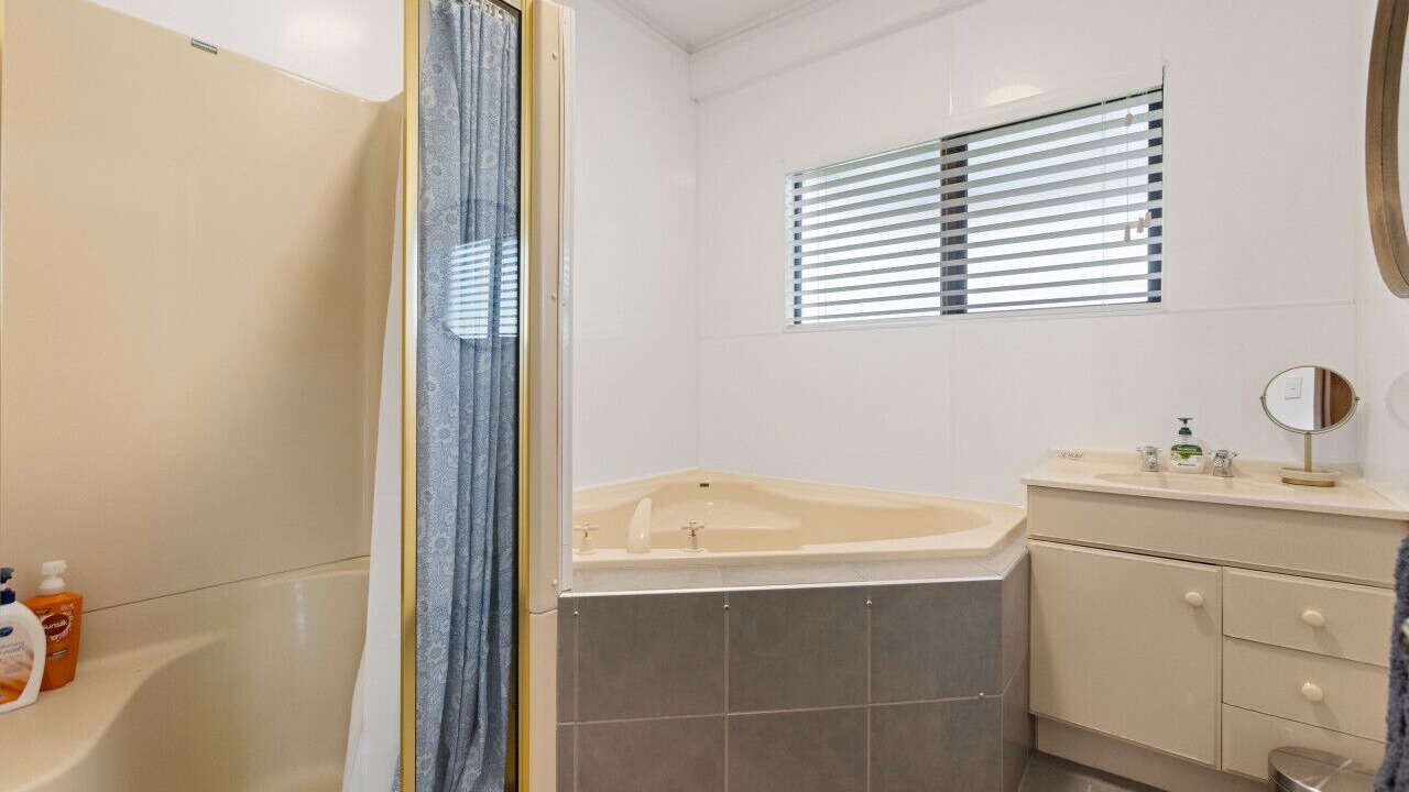 Photo of Bathroom in Wanaka