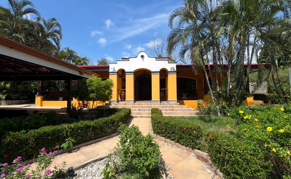 Photo of Outdoor in Coyolar