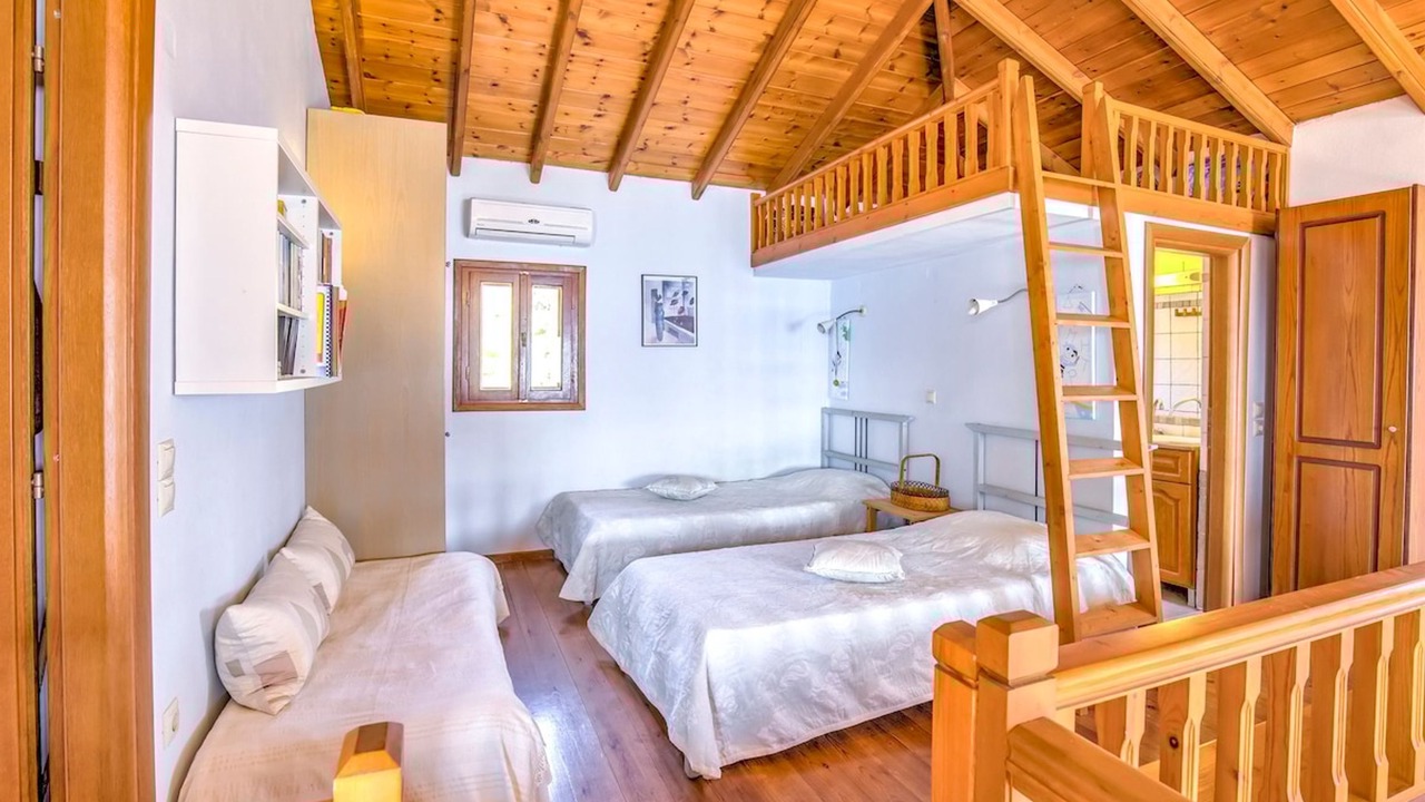 Photo of Bedroom in Papadhianika
