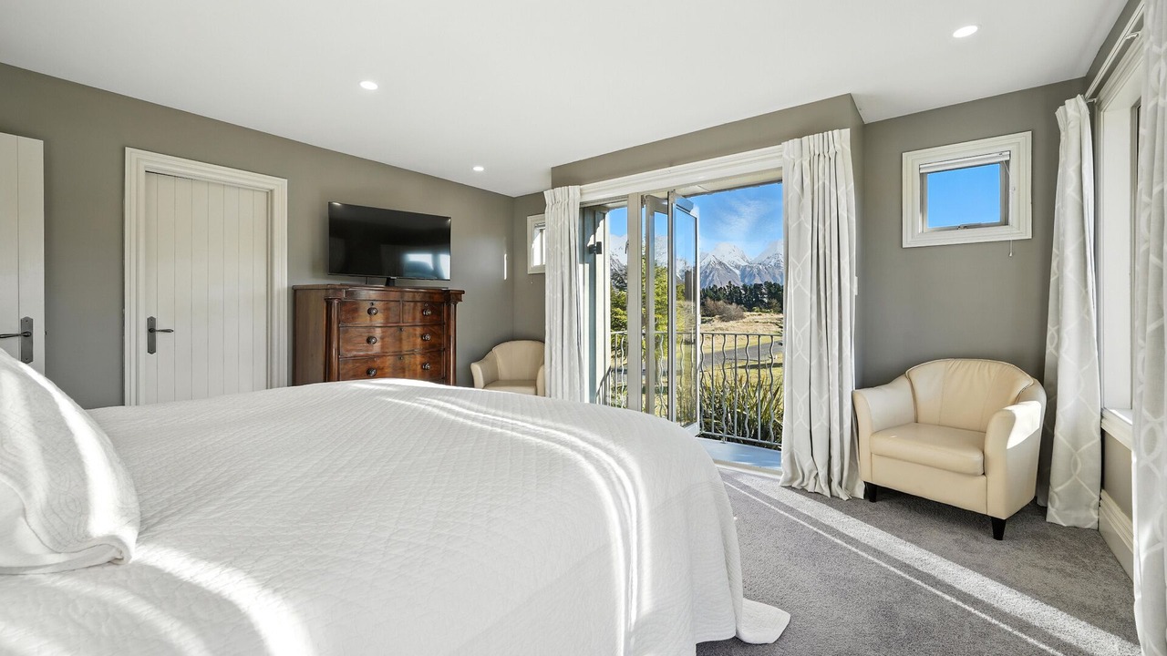 Photo of Bedroom in Windwhistle