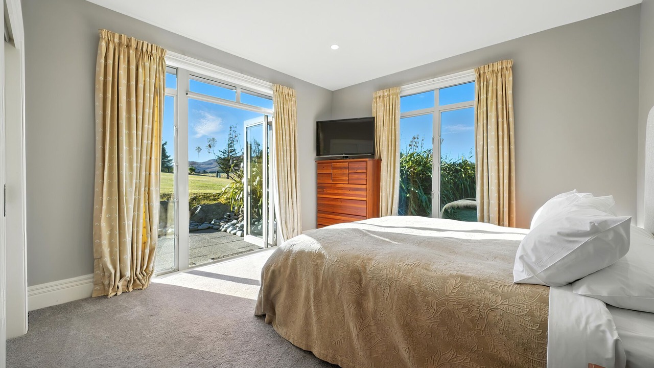 Photo of Bedroom in Windwhistle