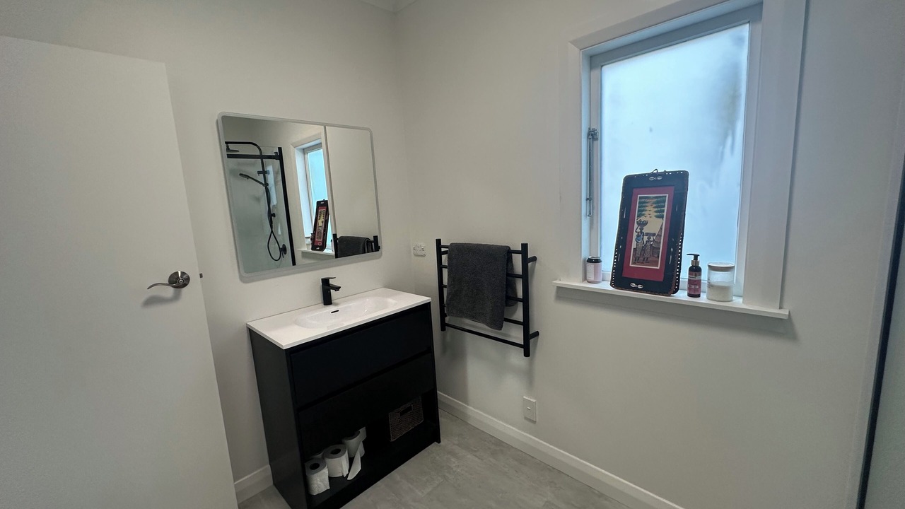 Photo of Bathroom in Raumati Beach
