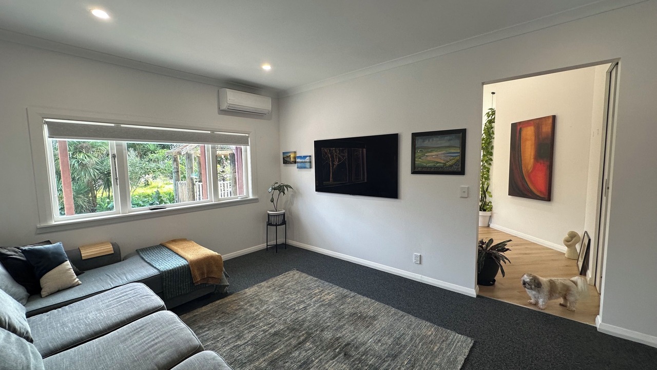 Photo of Livingroom in Raumati Beach