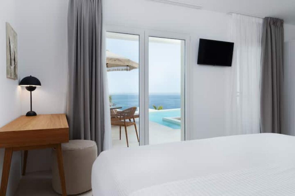 Photo of Bedroom in Paleopolis