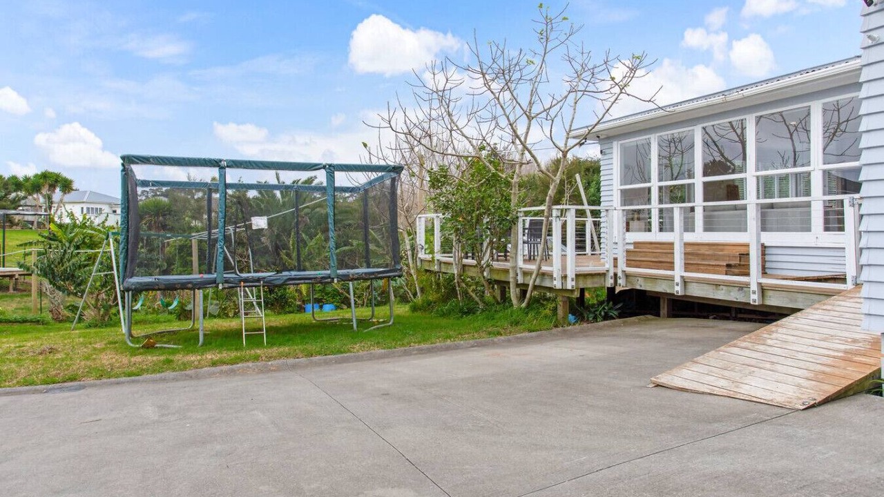 Photo of Others in Mangere