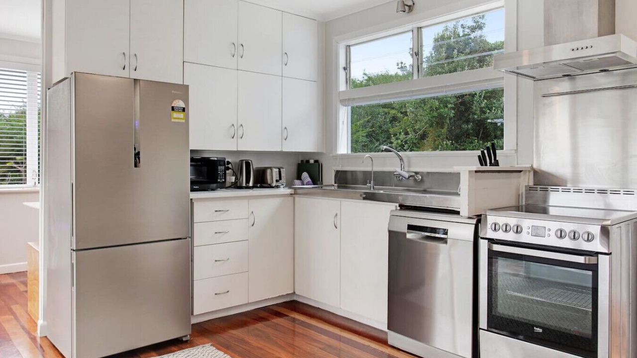 Photo of Kitchen in Mangere