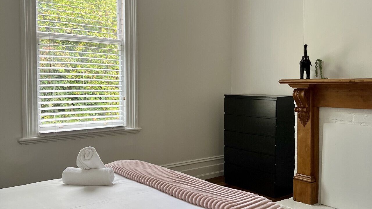 Photo of Bedroom in Launceston CBD