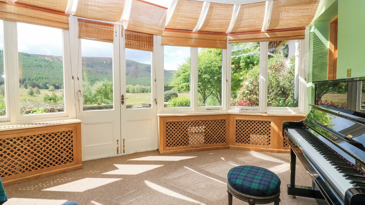 Photo of Others in Ballater