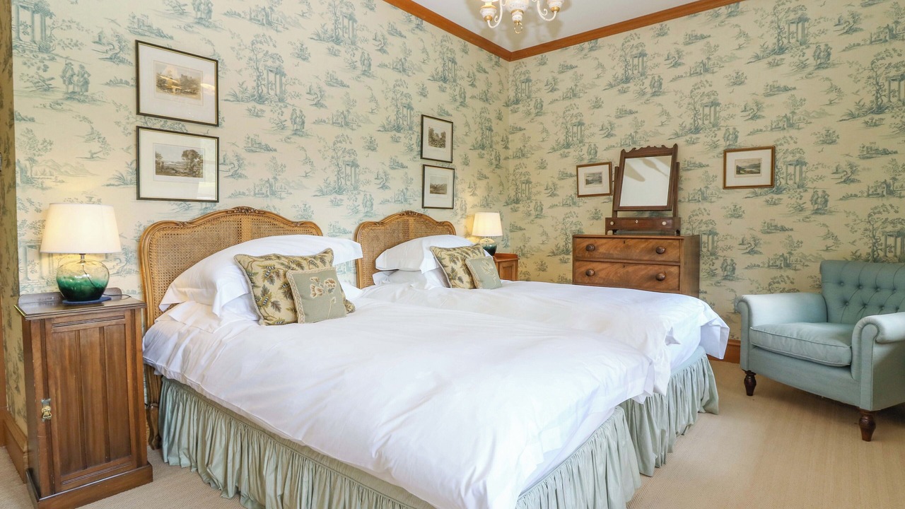Photo of Bedroom in Ballater