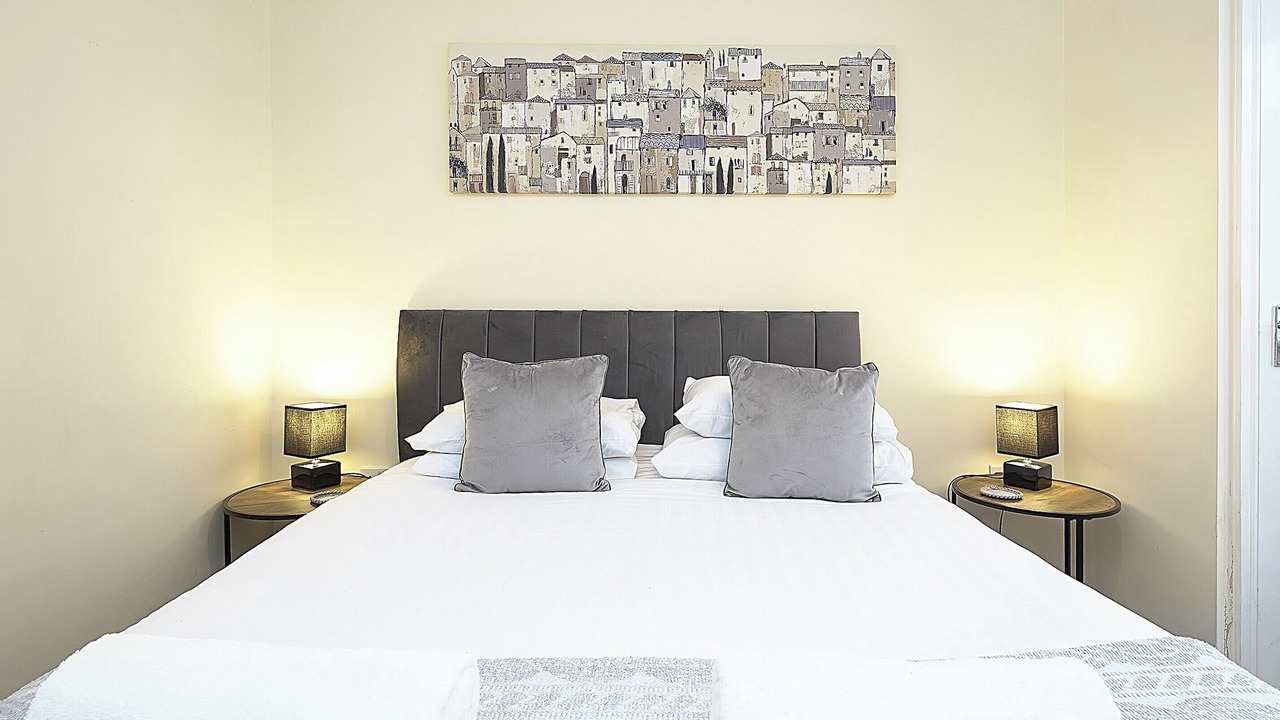Photo of Bedroom in Restalrig