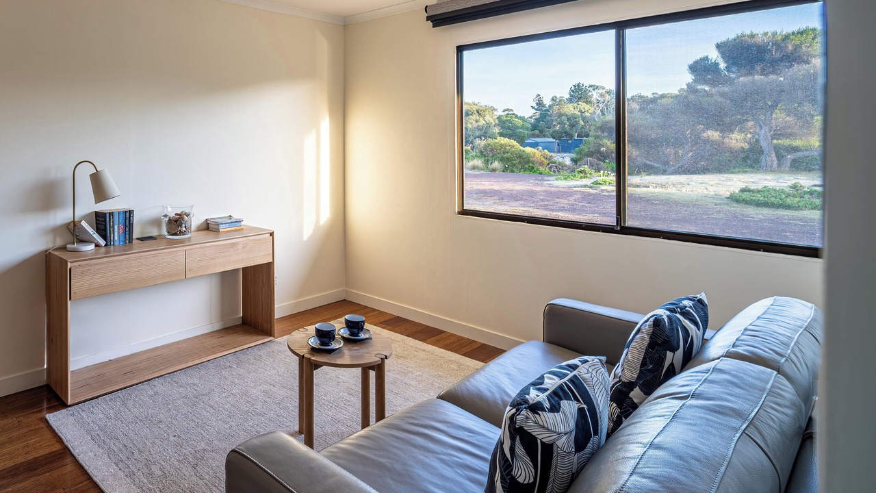 Photo of Livingroom in Dolphin Sands