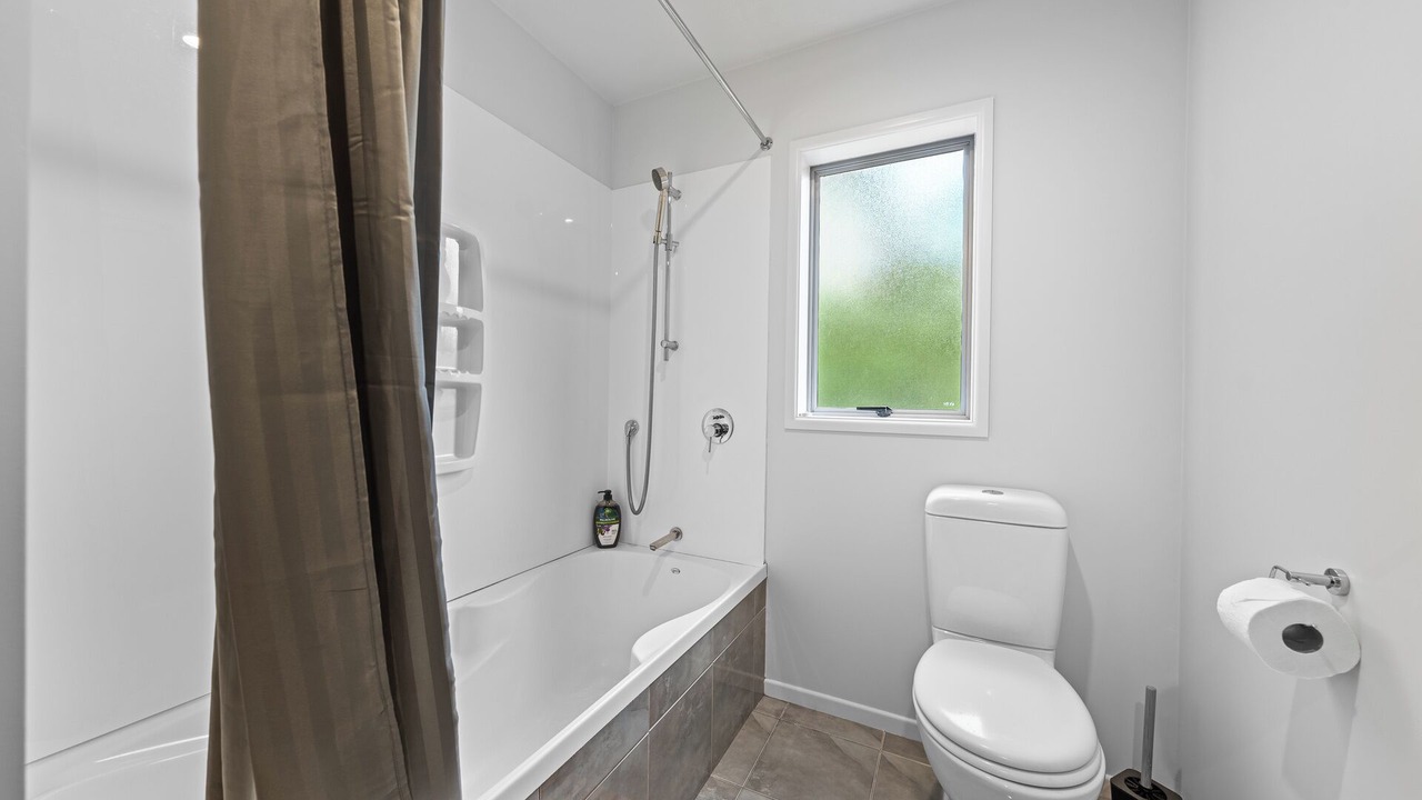 Photo of Bathroom in Titirangi
