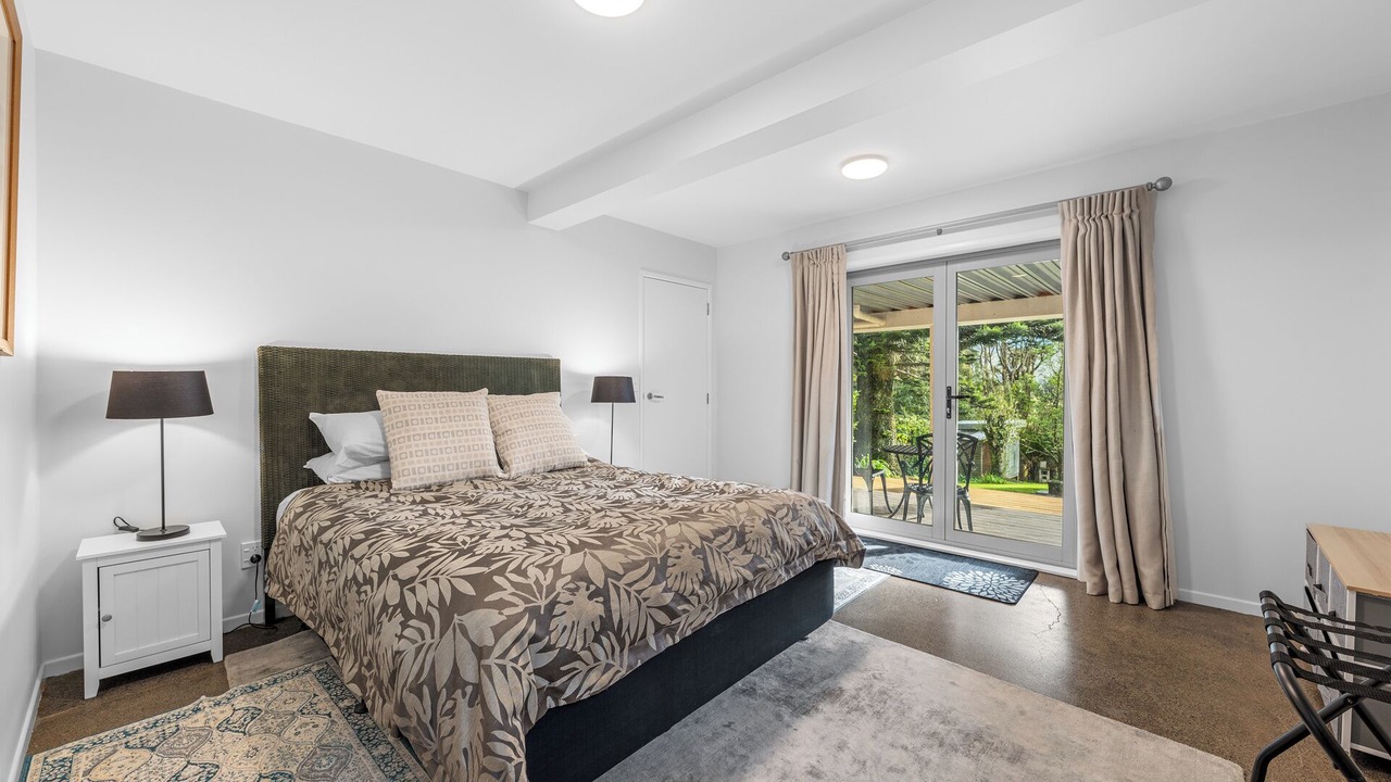 Photo of Bedroom in Titirangi