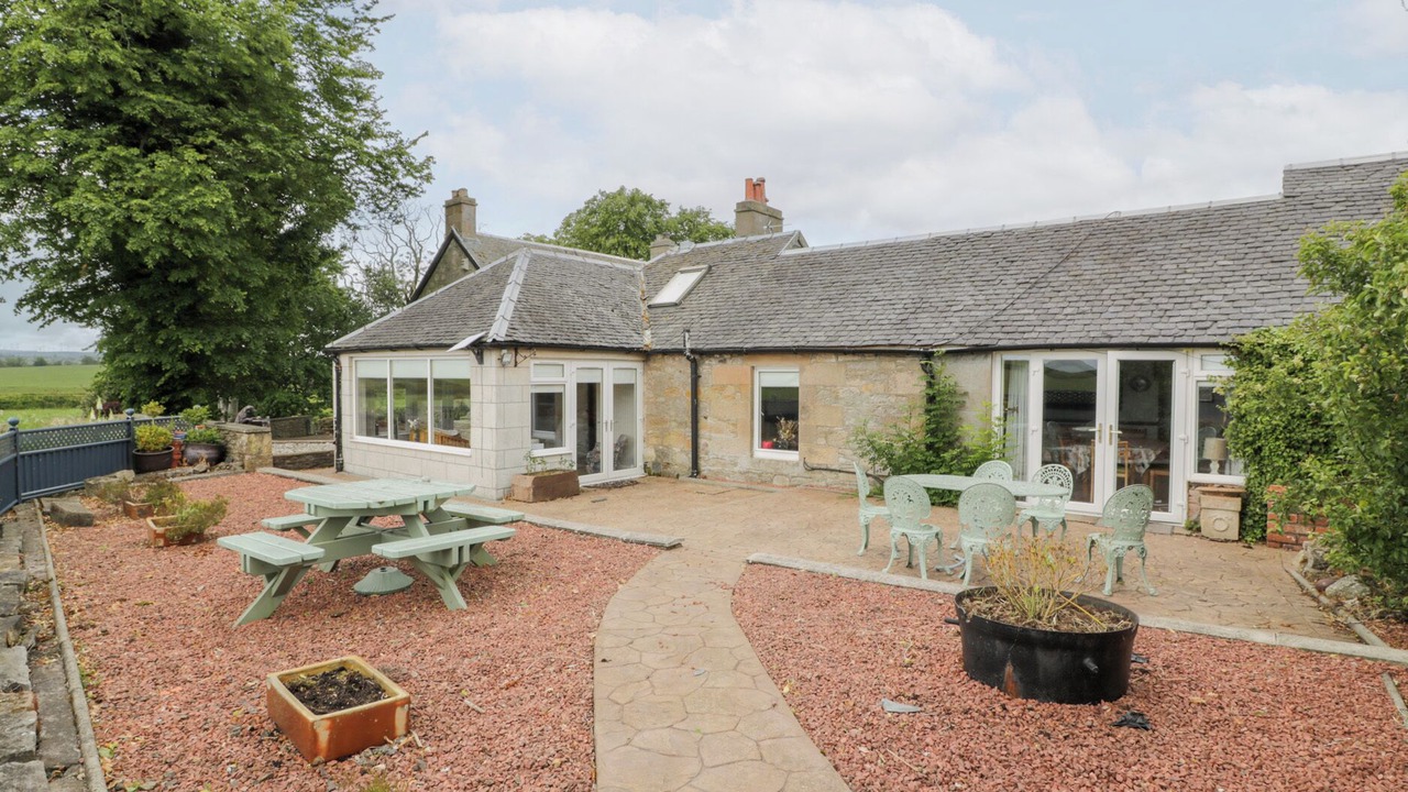 Photo of Outdoor in Lanark