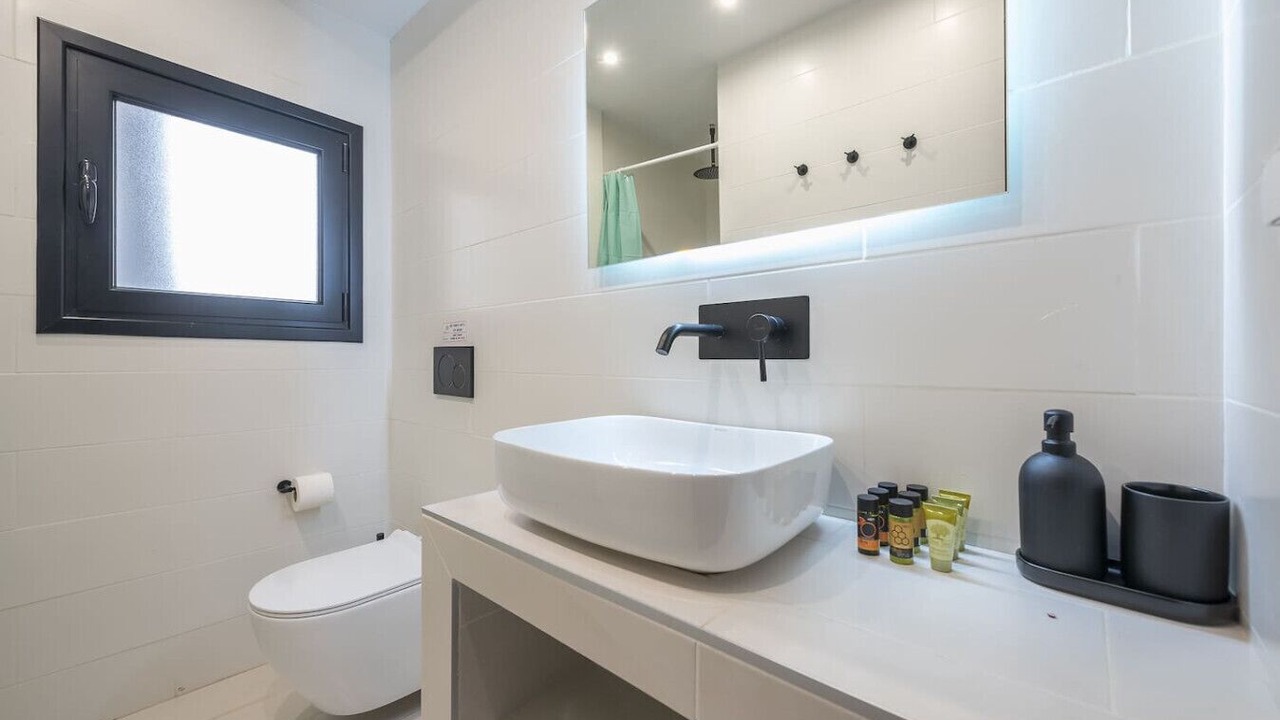 Photo of Bathroom in Psirri