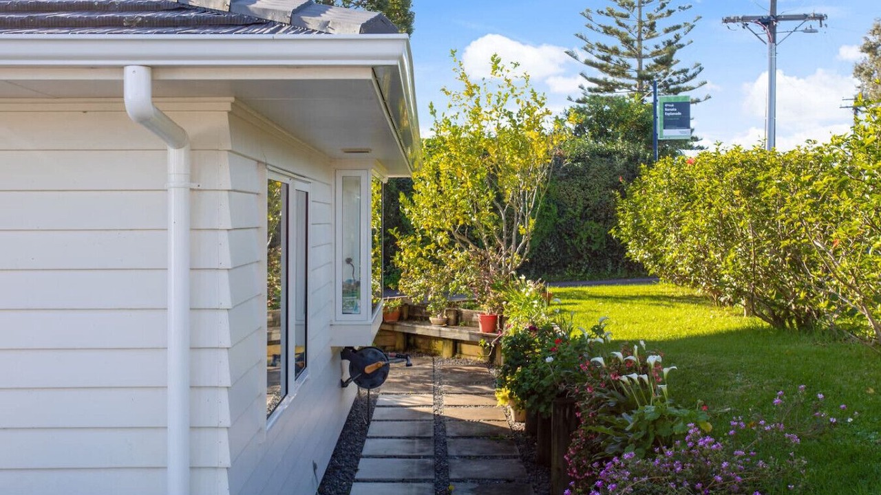 Photo of Others in Te Atatu Peninsula