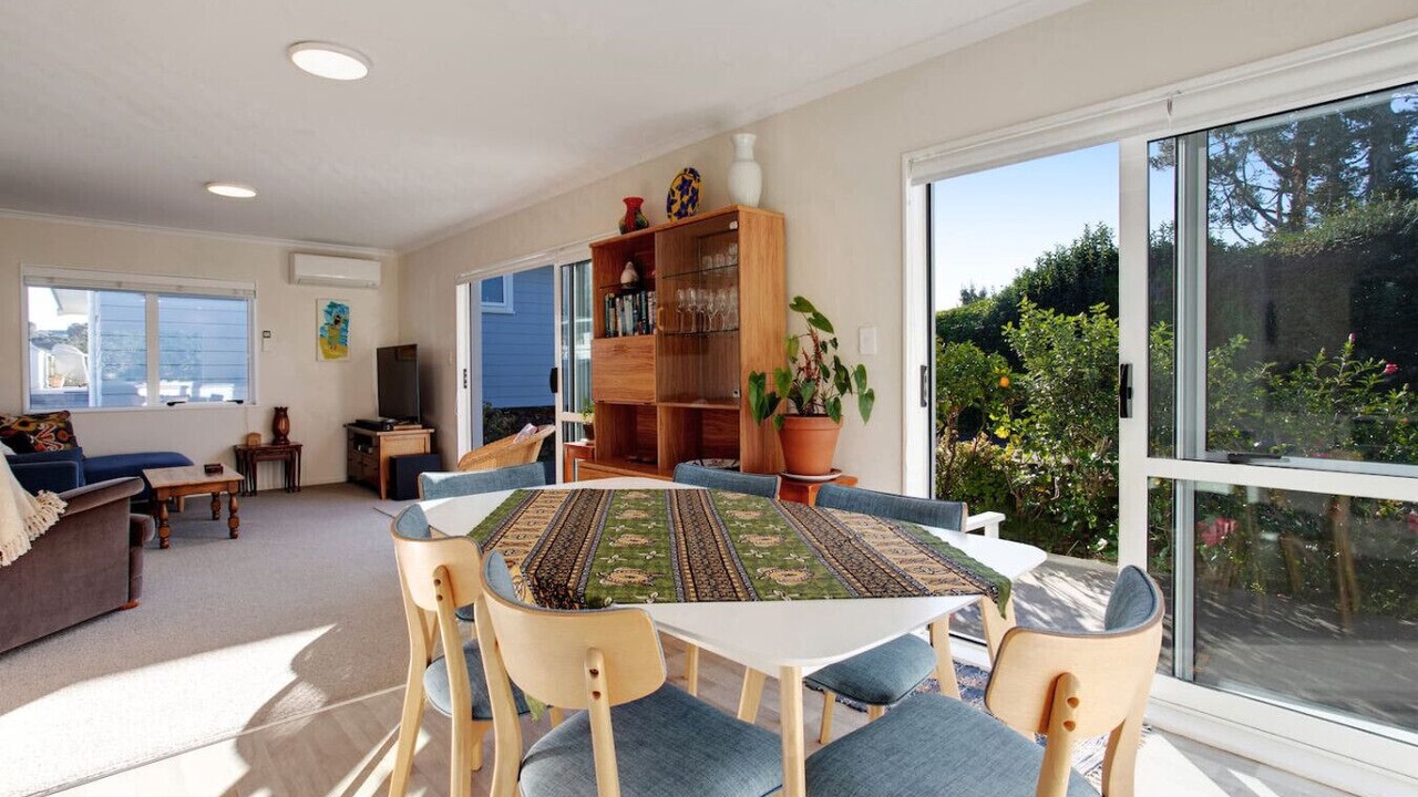 Photo of Others in Te Atatu Peninsula