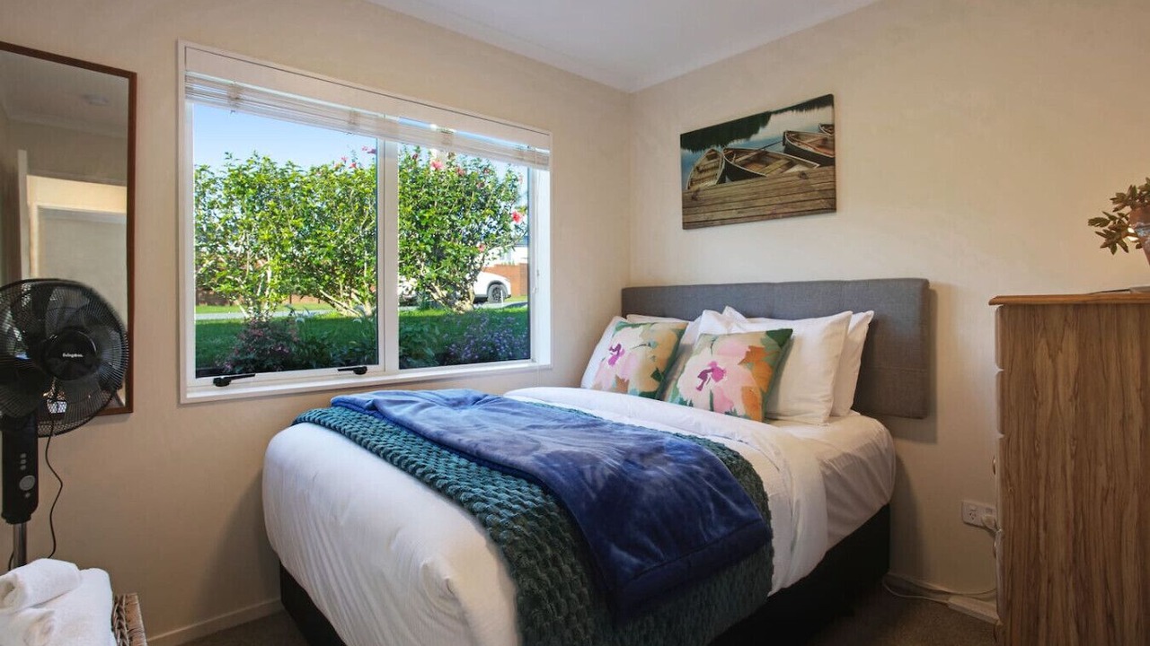 Photo of Others in Te Atatu Peninsula