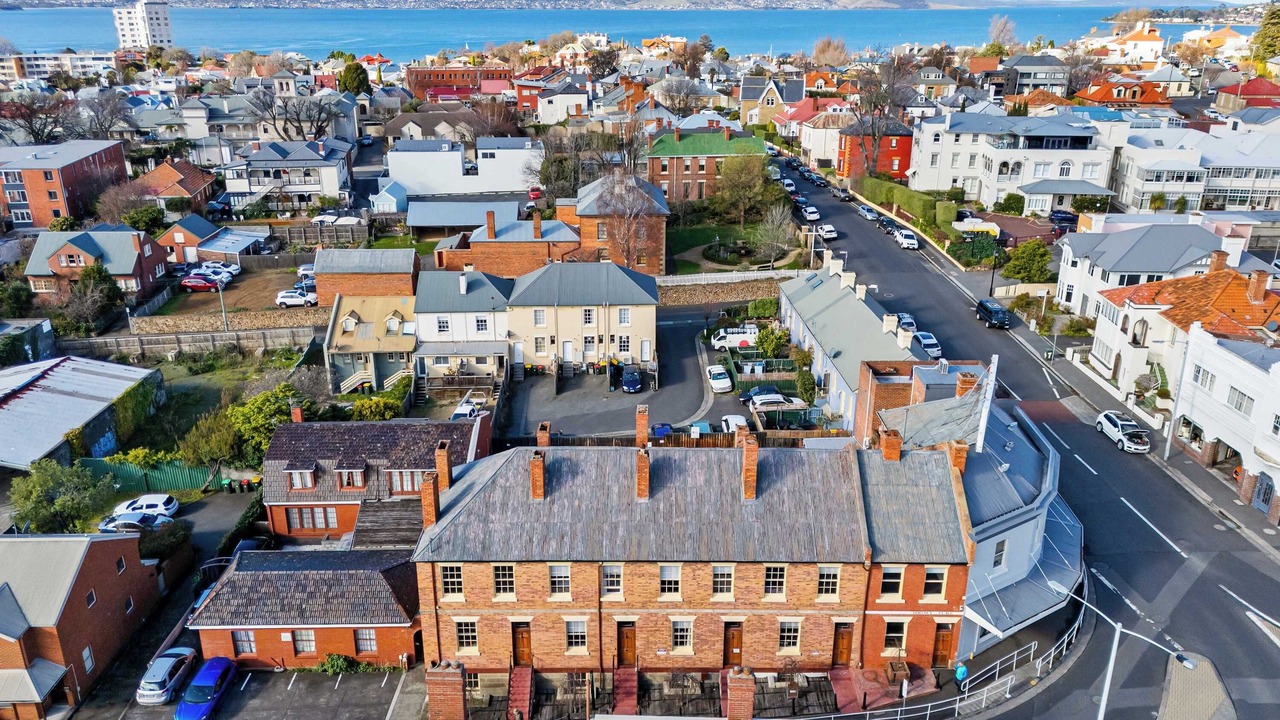 Photo of Outdoor in Battery Point