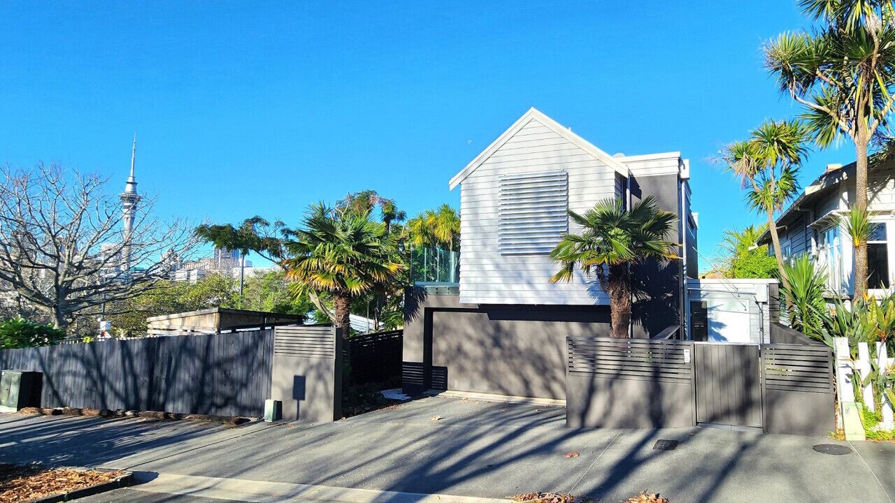 Photo of Others in Freemans Bay