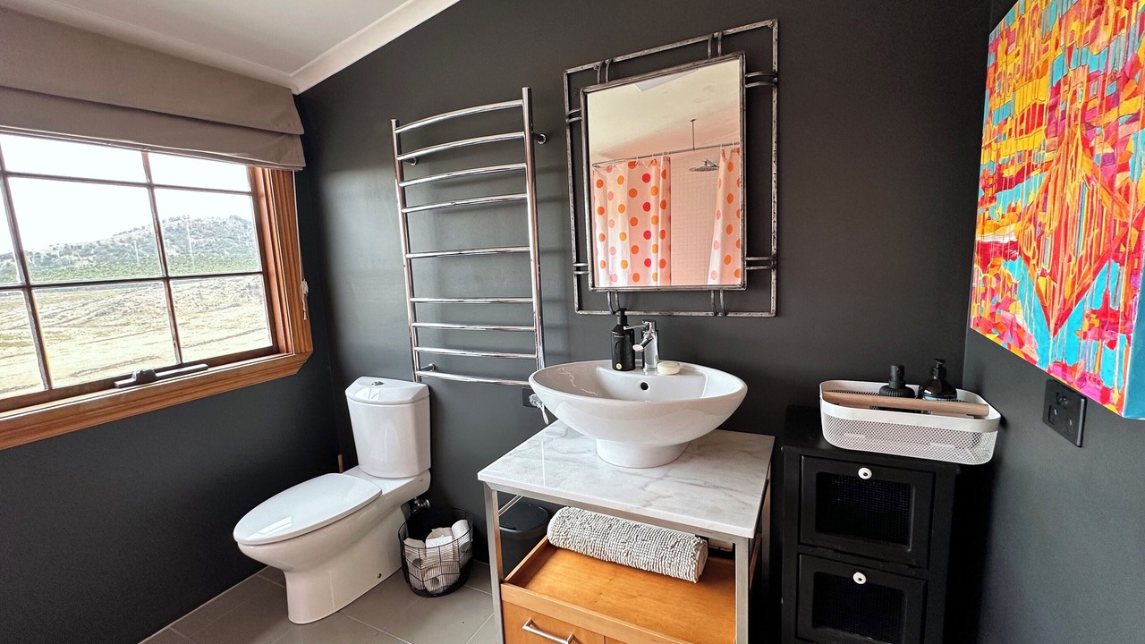 Photo of Bathroom in Buckland