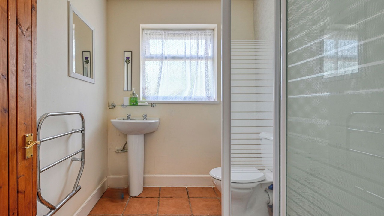 Photo of Bathroom in Balnain