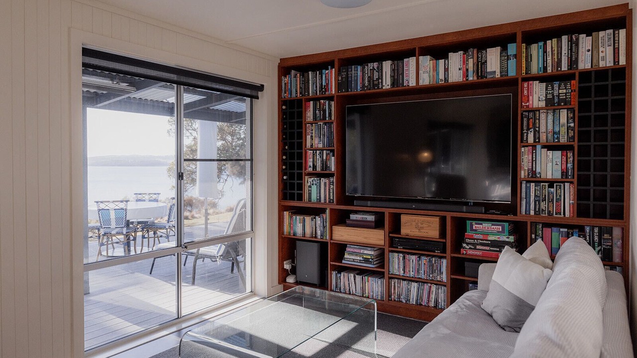 Photo of Livingroom in Spring Beach