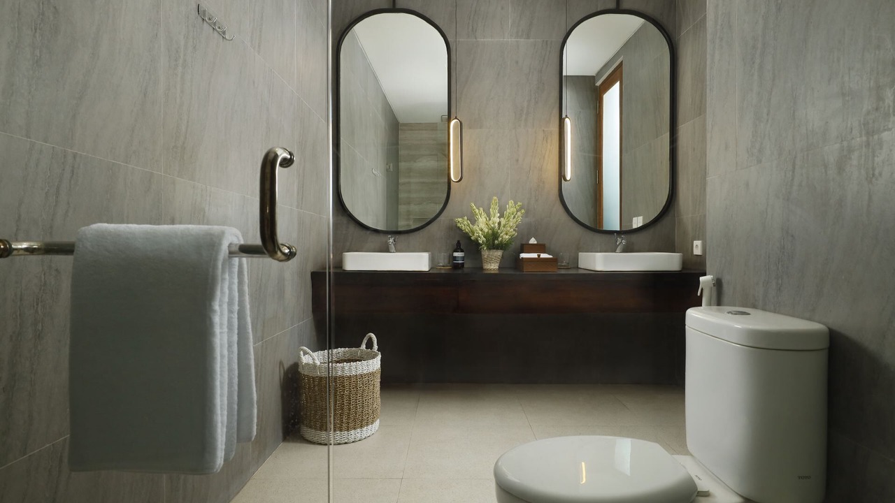 Photo of Bathroom in Petitenget