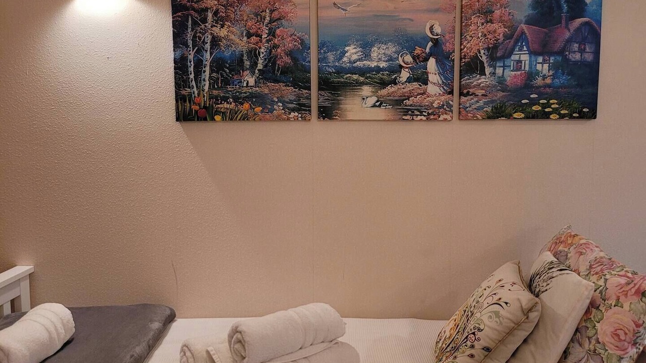Photo of Bedroom in Glenbervie