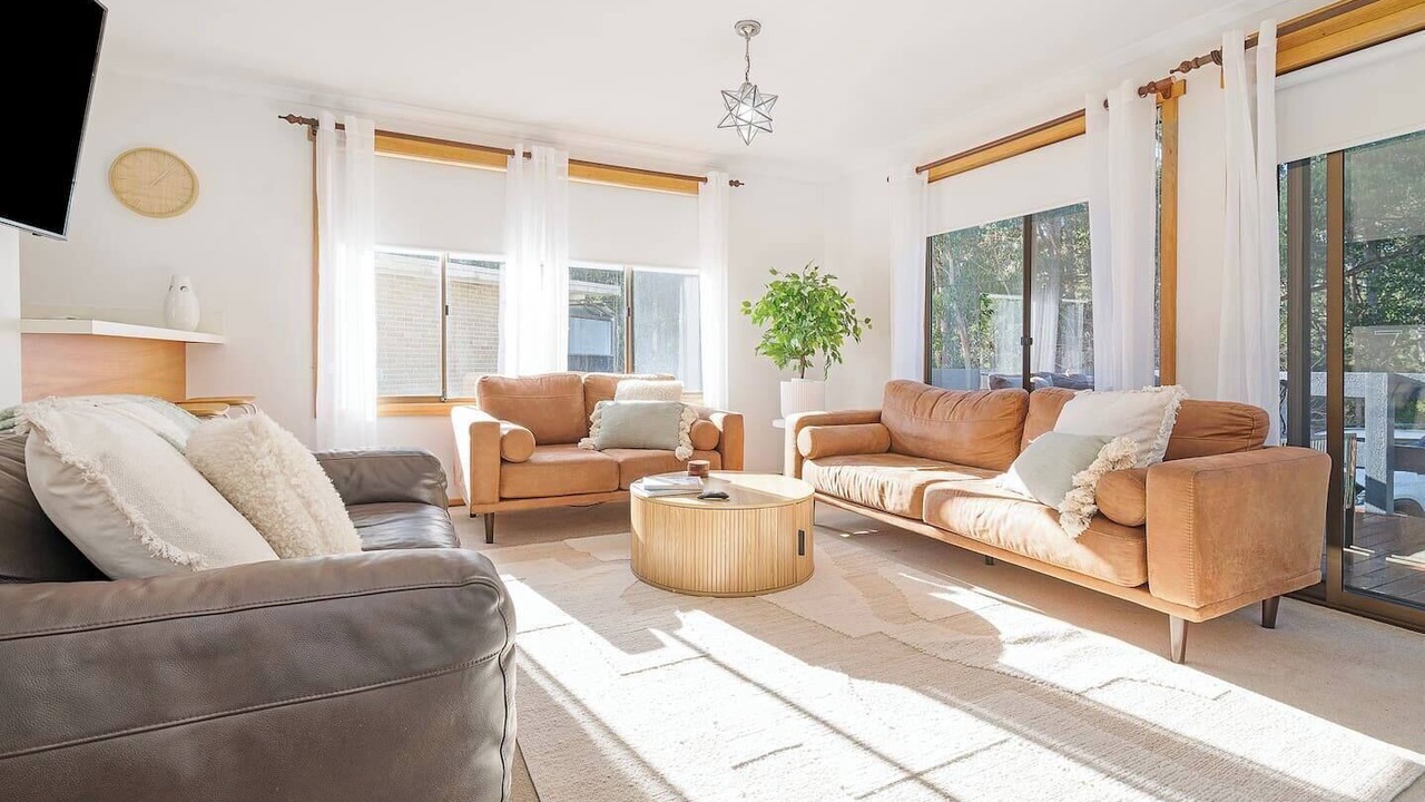 Photo of Livingroom in Port Arthur