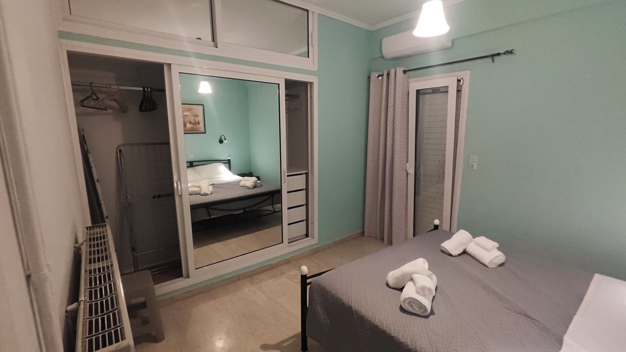 Photo of Bedroom in Malia