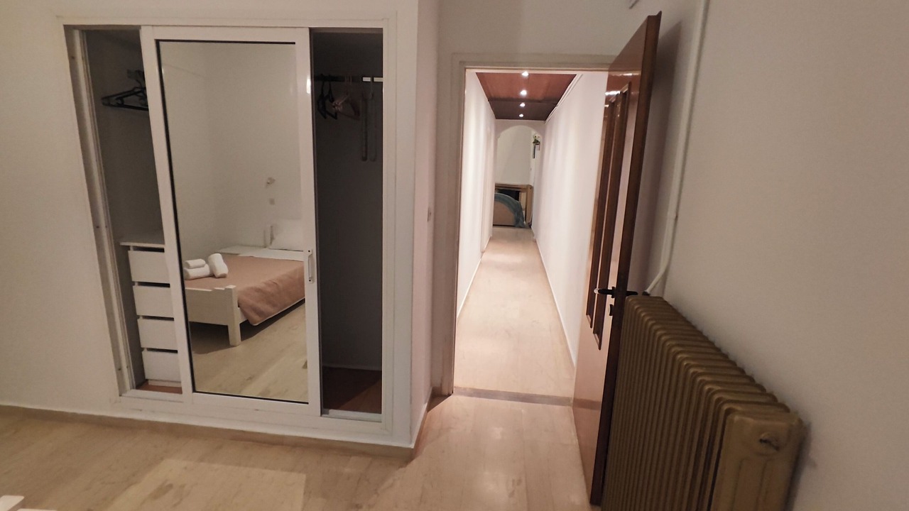 Photo of Bedroom in Malia