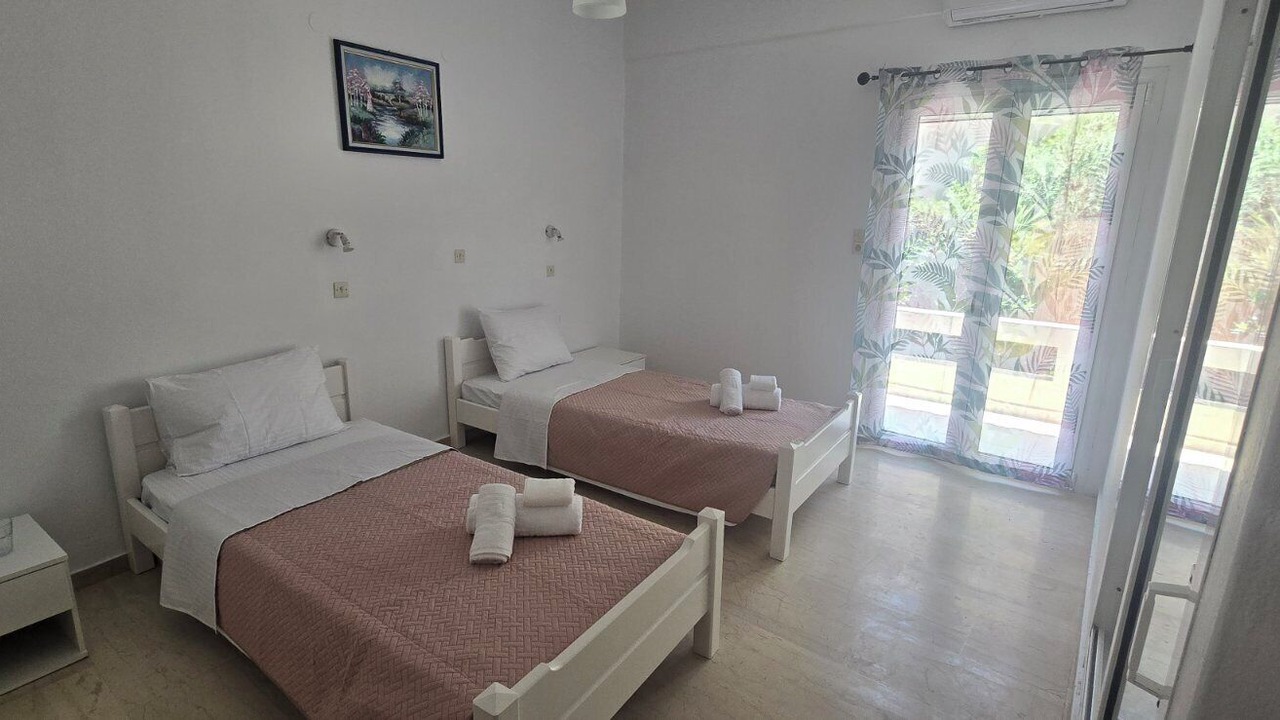 Photo of Bedroom in Malia
