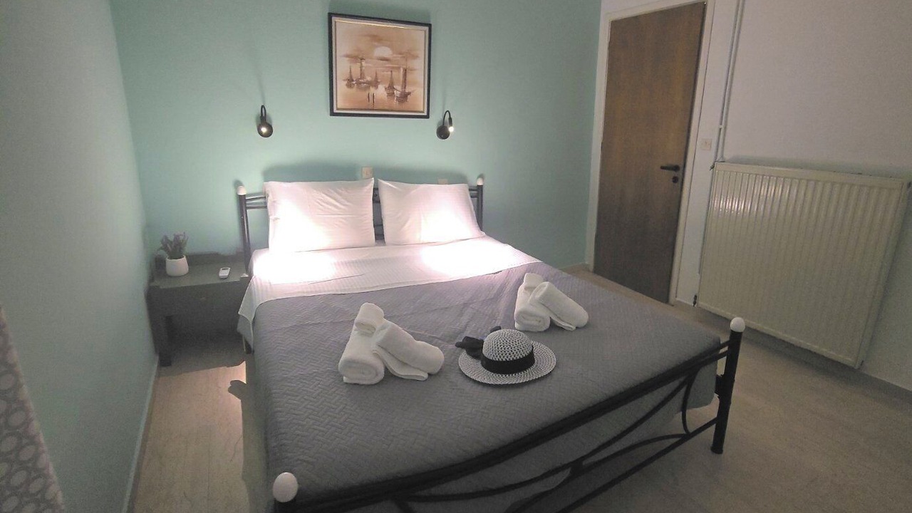 Photo of Bedroom in Malia