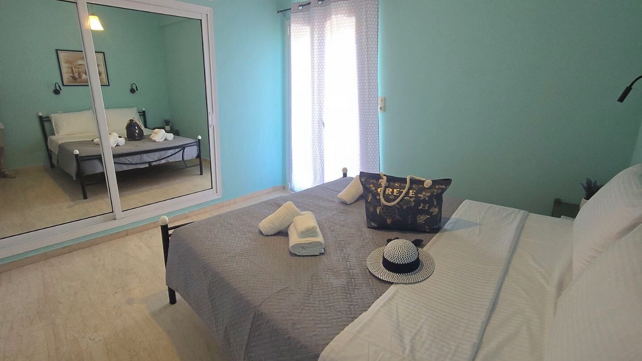 Photo of Bedroom in Malia