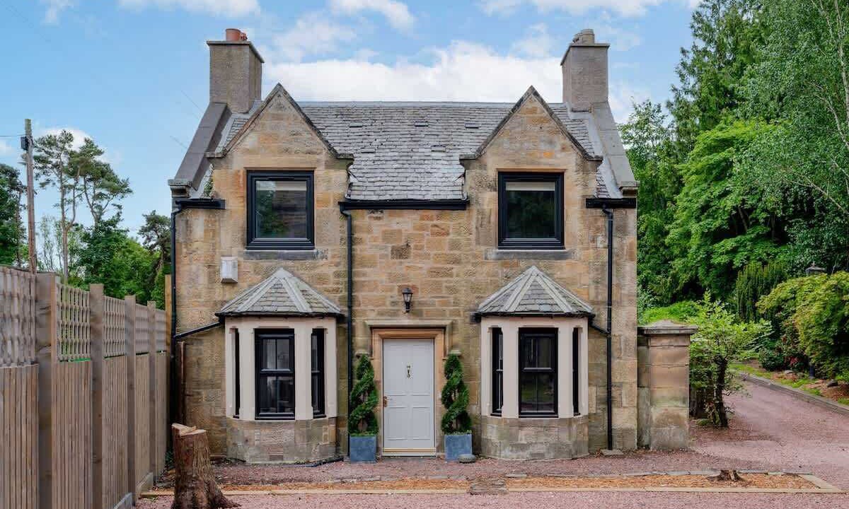 Photo of Outdoor in Newbattle