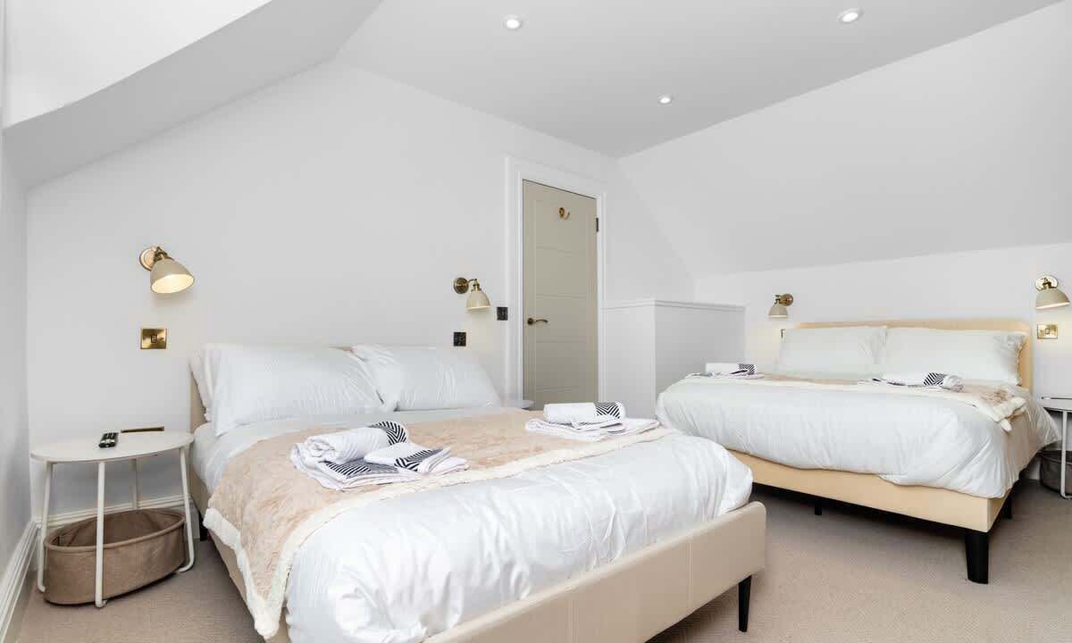 Photo of Bedroom in Newbattle