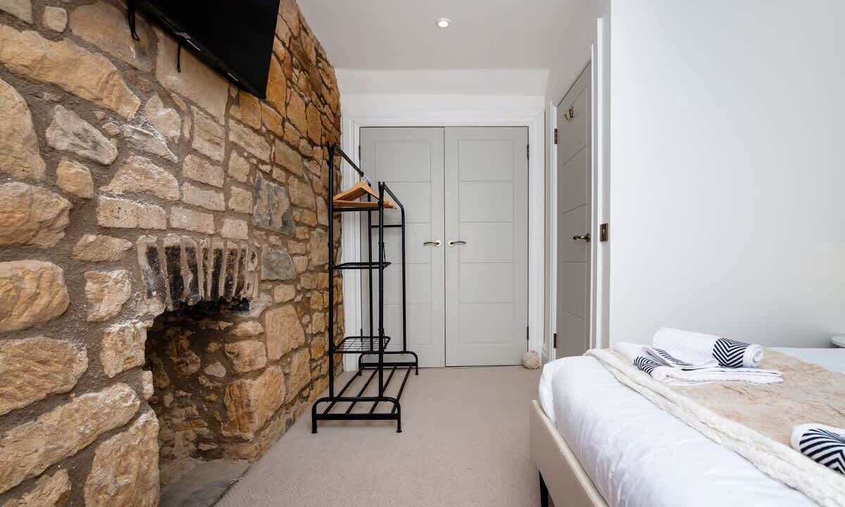 Photo of Bedroom in Newbattle