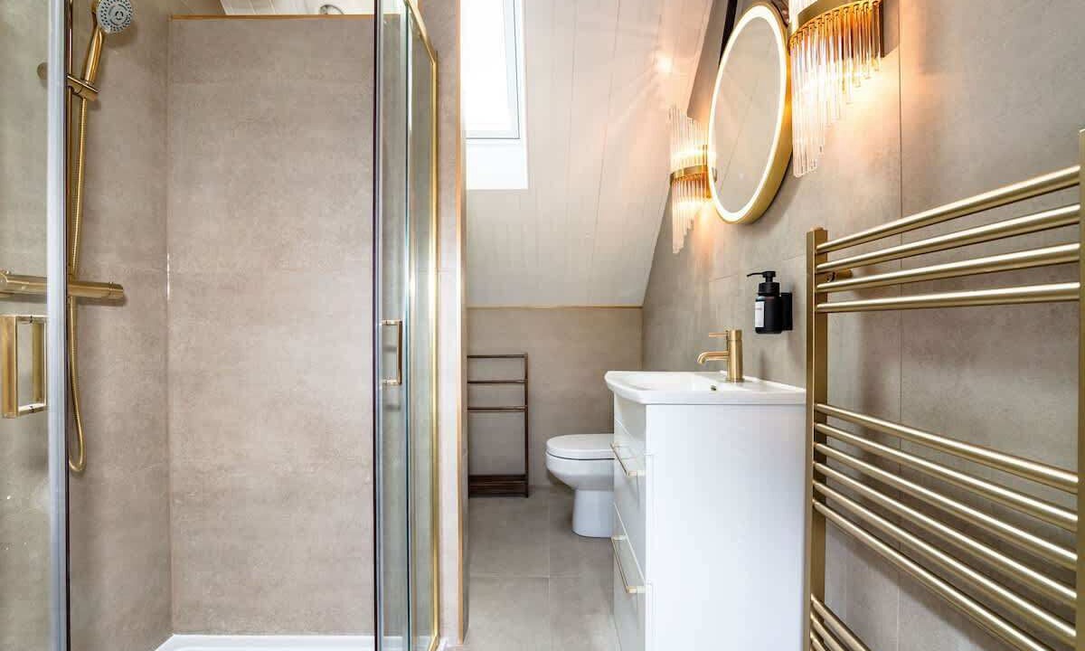 Photo of Bathroom in Newbattle