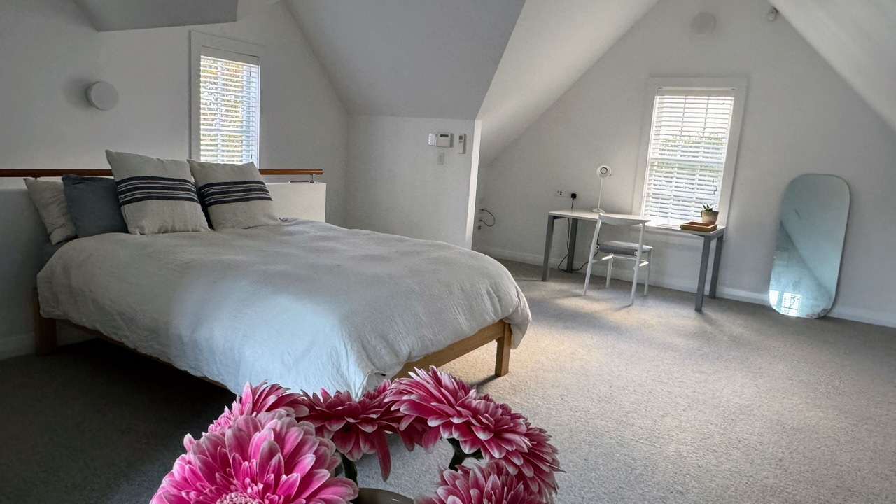 Photo of Bedroom in Epsom