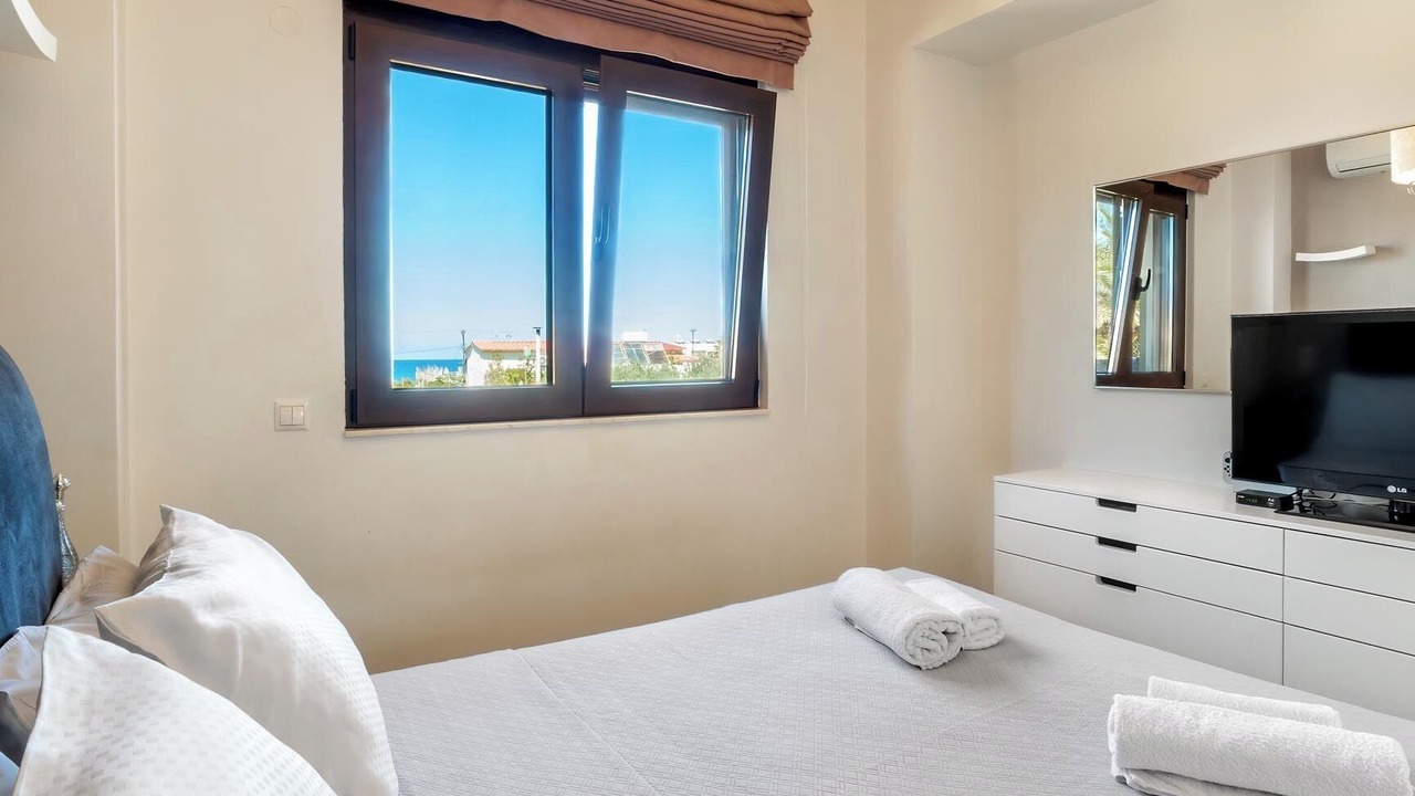 Photo of Bedroom in Kokkini Chani