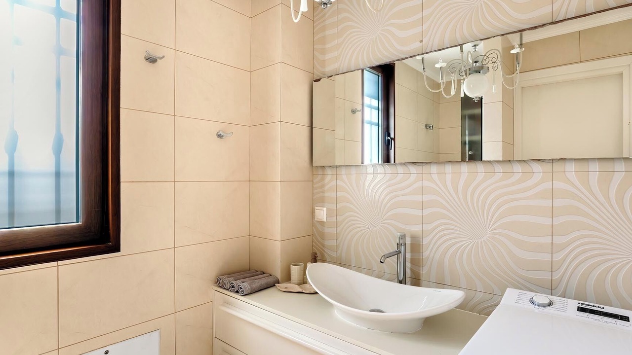Photo of Bathroom in Kokkini Chani