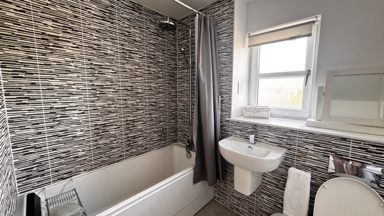 Photo of Bathroom in Kinghorn
