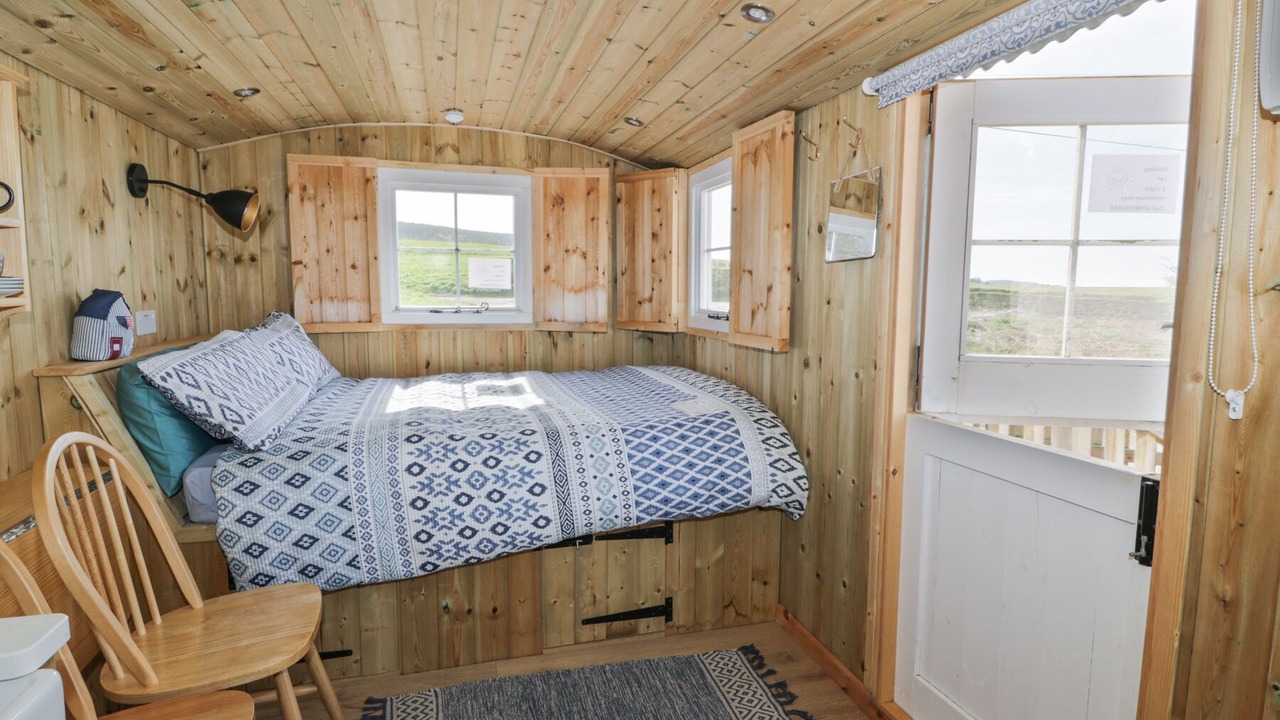 Photo of Bedroom in Maidens