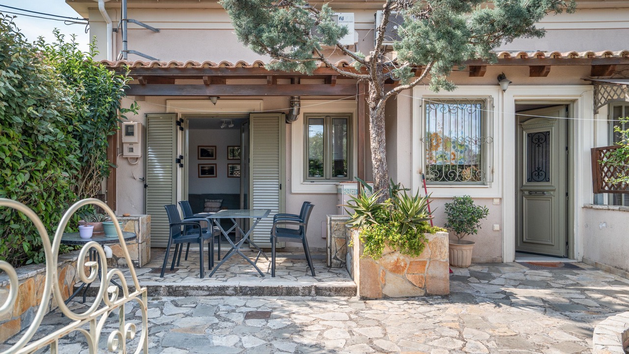 Photo of Outdoor in Mazarakata